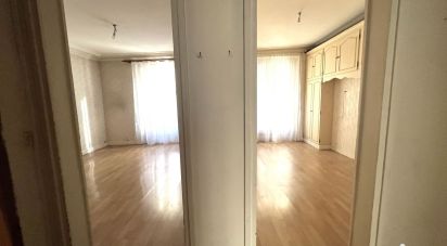 Appartement 3 pièces de 43 m² à Paris (75014)