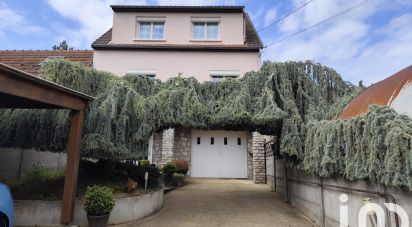 House 7 rooms of 185 m² in Mainvilliers (28300)