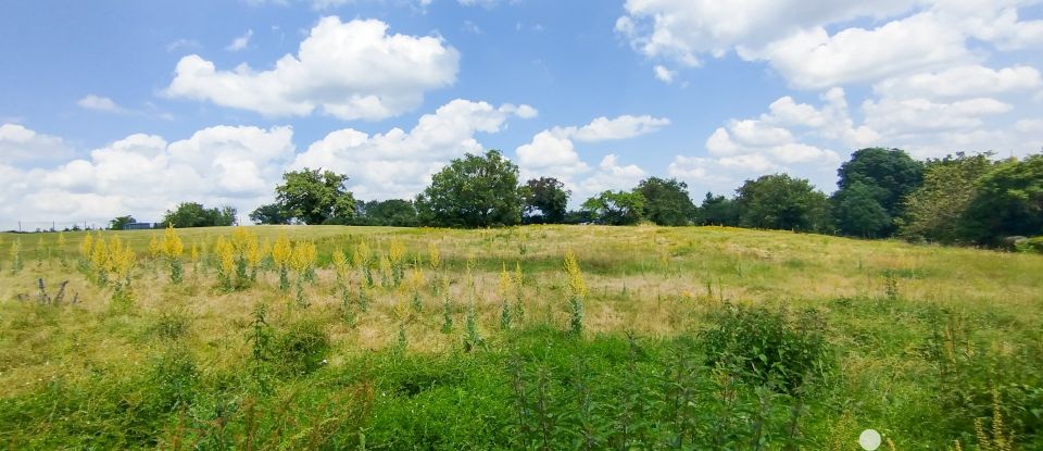 Maison 5 pièces de 156 m² à Quinssaines (03380)