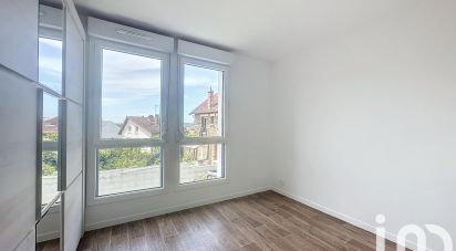 Maison 4 pièces de 81 m² à Saint-Michel-sur-Orge (91240)