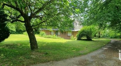 House 10 rooms of 200 m² in Guisy (62140)