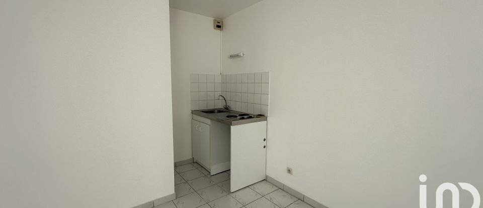 Studio 1 pièce de 21 m² à Savigny-sur-Orge (91600)