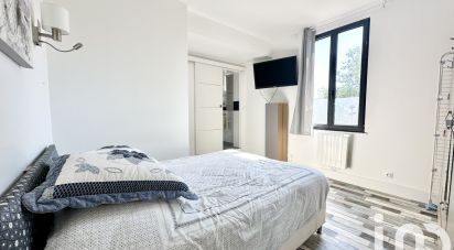 Appartement 4 pièces de 95 m² à Les Ageux (60700)