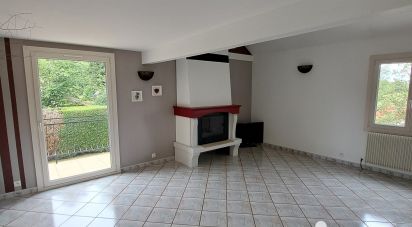 Town house 6 rooms of 180 m² in Quincey (70000)