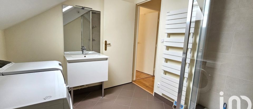 Appartement 2 pièces de 63 m² à Rambouillet (78120)