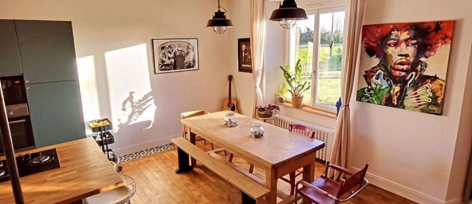House 5 rooms of 112 m² in Quemper-Guézennec (22260)