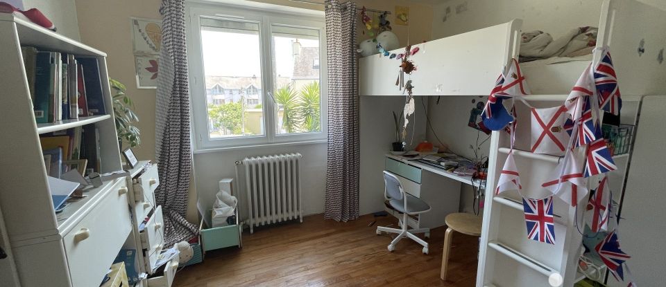 House 5 rooms of 108 m² in Brest (29200)