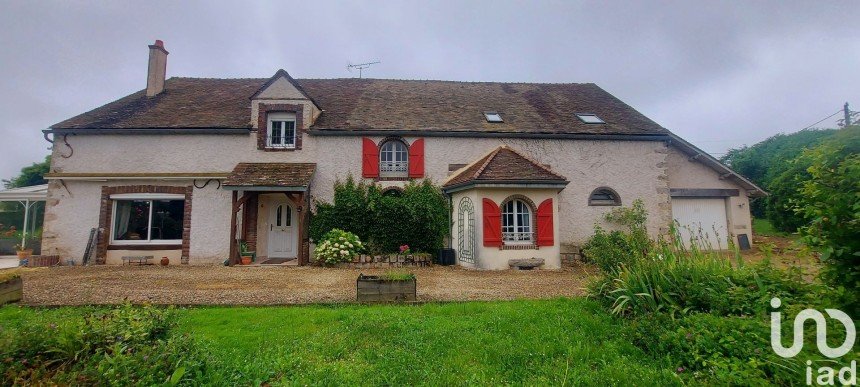 Maison 11 pièces de 250 m² à Égriselles-le-Bocage (89500)