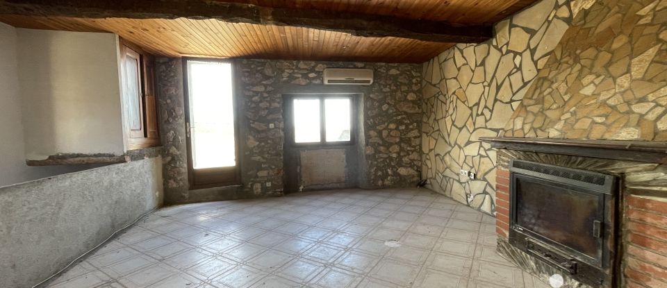 Village house 5 rooms of 176 m² in Llauro (66300)