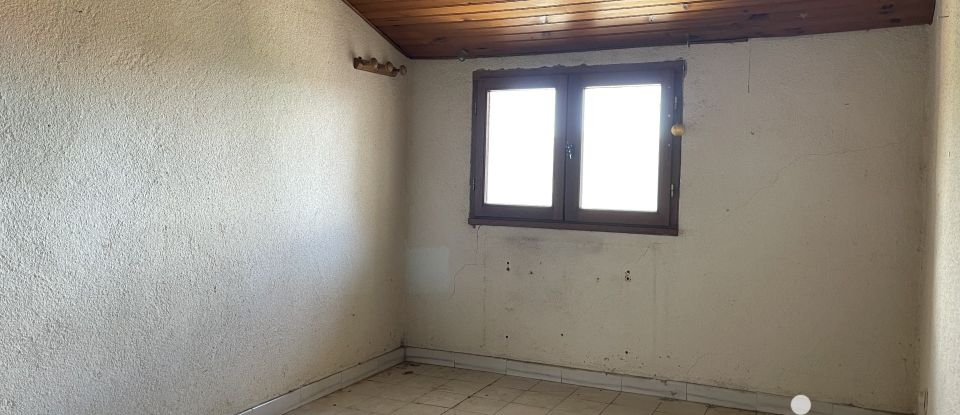 Village house 5 rooms of 176 m² in Llauro (66300)