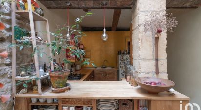 House 5 rooms of 119 m² in Arles (13200)