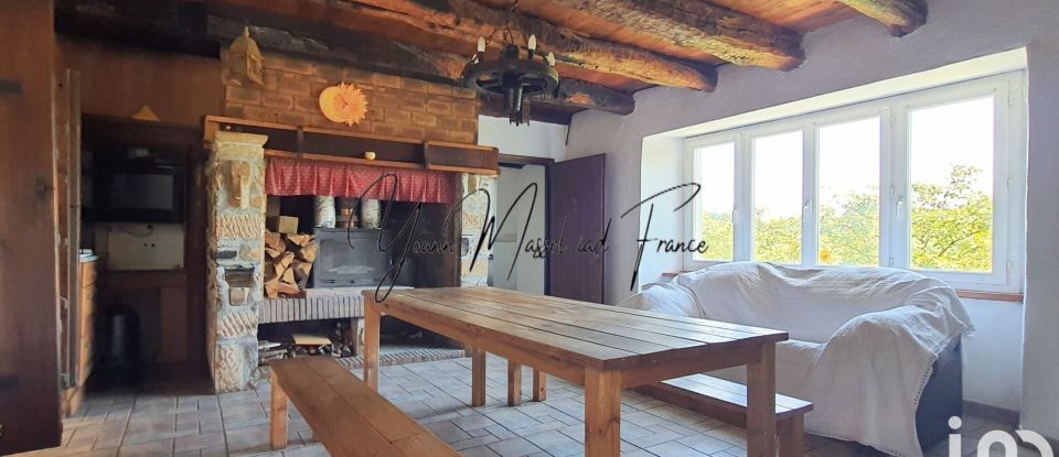 House 3 rooms of 93 m² in Lestrade-et-Thouels (12430)