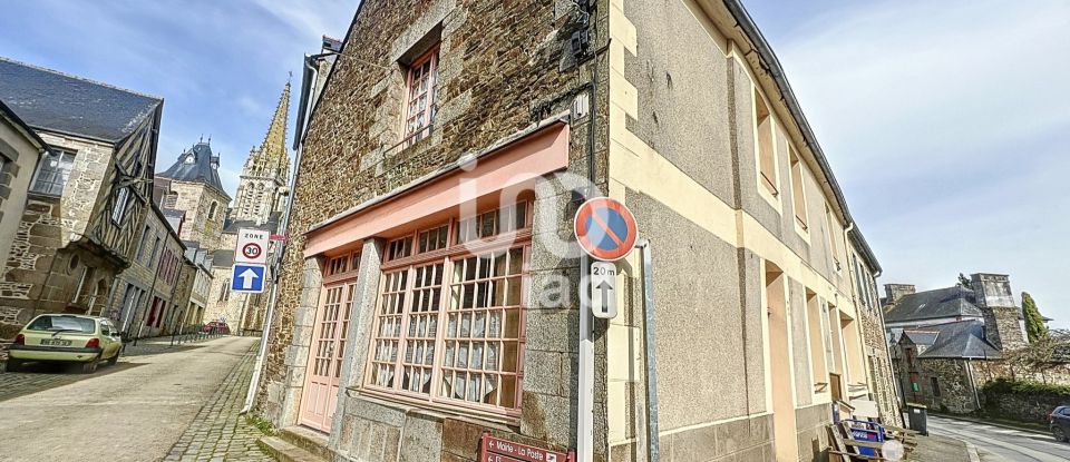 Maison de ville 5 pièces de 155 m² à Bazouges-la-Pérouse (35560)