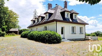 Maison traditionnelle 8 pièces de 240 m² à Louverné (53950)