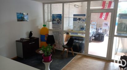 Business premises of 400 m² in Montville (76710)