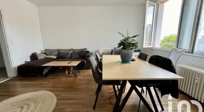 Apartment 3 rooms of 83 m² in Port-Jérôme-sur-Seine (76330)