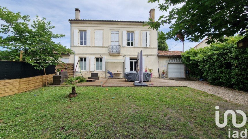 Mansion 6 rooms of 190 m² in Ludon-Médoc (33290)