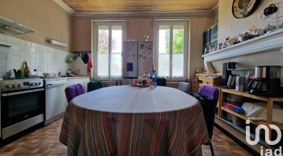 Mansion 6 rooms of 190 m² in Ludon-Médoc (33290)