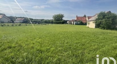 Terrain de 1 000 m² à Saint-Germain-des-Bois (18340)