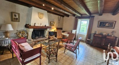 Country house 4 rooms of 65 m² in CASTELNAU-DE-BRASSAC (81260)