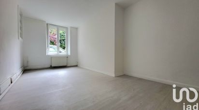 Appartement 3 pièces de 43 m² à Charleville-Mézières (08000)