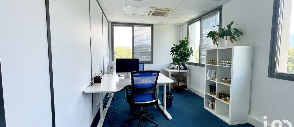 Offices of 129 m² in Grenoble (38100)