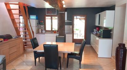 House 9 rooms of 160 m² in Beaumont-les-Autels (28480)