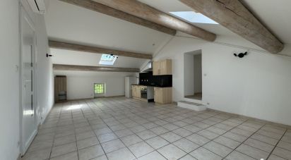 Appartement 4 pièces de 61 m² à Althen-des-Paluds (84210)