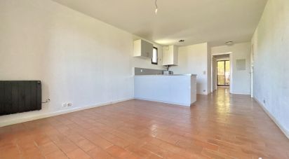 Apartment 2 rooms of 45 m² in Six-Fours-les-Plages (83140)