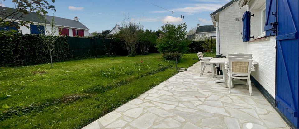 Traditional house 6 rooms of 107 m² in Combs-la-Ville (77380)