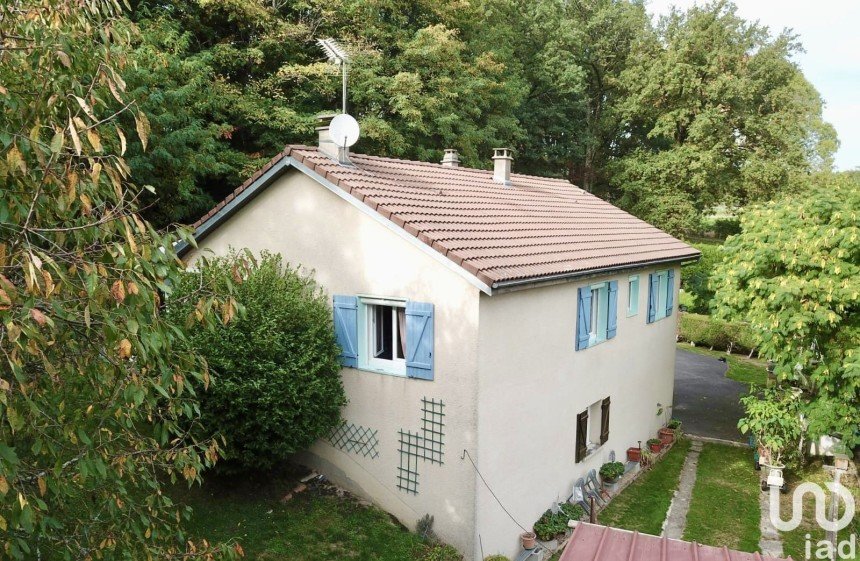 House 5 rooms of 124 m² in Saint-Jouvent (87510)