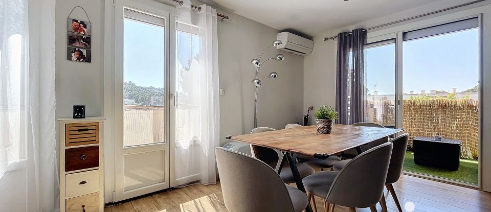 Appartement 3 pièces de 72 m² à Toulon (83200)