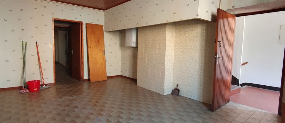 Appartement 5 pièces de 80 m² à Bédarieux (34600)