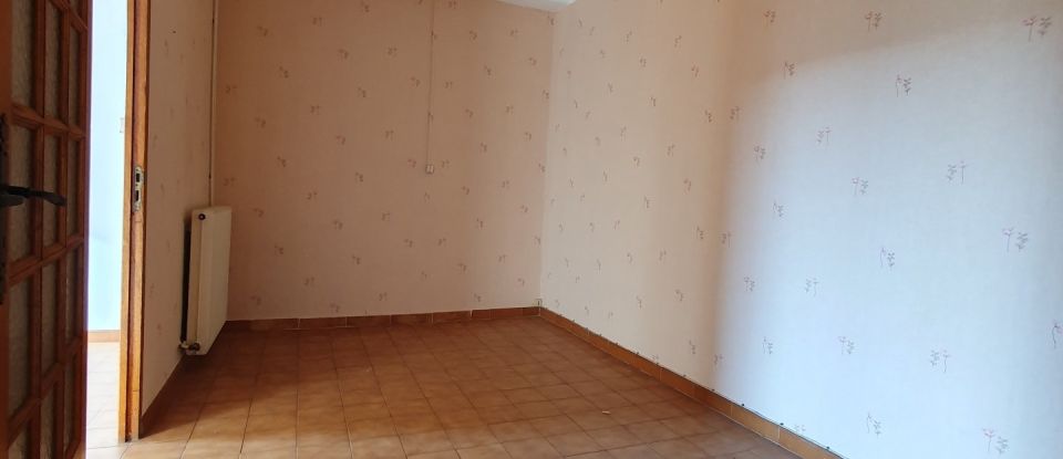 Appartement 5 pièces de 80 m² à Bédarieux (34600)