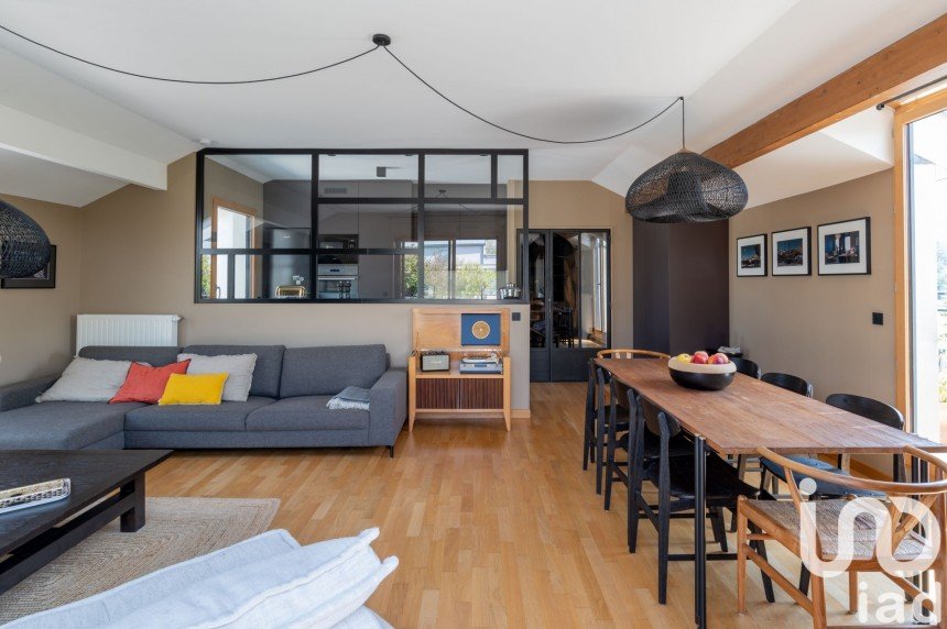 Apartment 5 rooms of 140 m² in Tassin-la-Demi-Lune (69160)