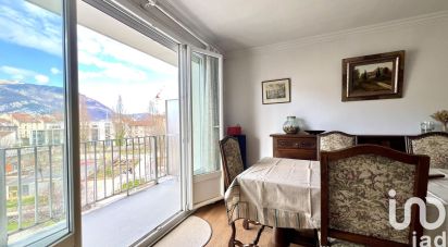 Apartment 3 rooms of 82 m² in Grenoble (38000)