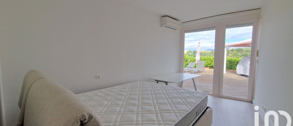 Appartement 5 pièces de 119 m² à Nice (06000)