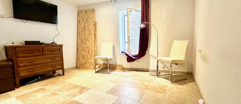 Town house 7 rooms of 185 m² in Bédarrides (84370)