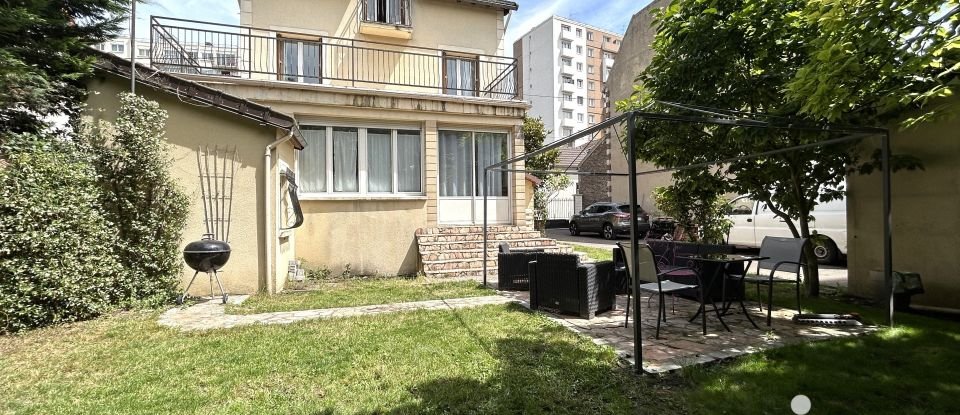 House 5 rooms of 137 m² in Colombes (92700)