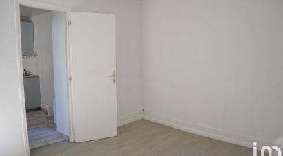 Apartment 1 room of 22 m² in Fontainebleau (77300)