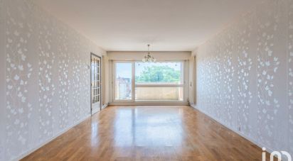 Appartement 4 pièces de 93 m² à Armentières (59280)