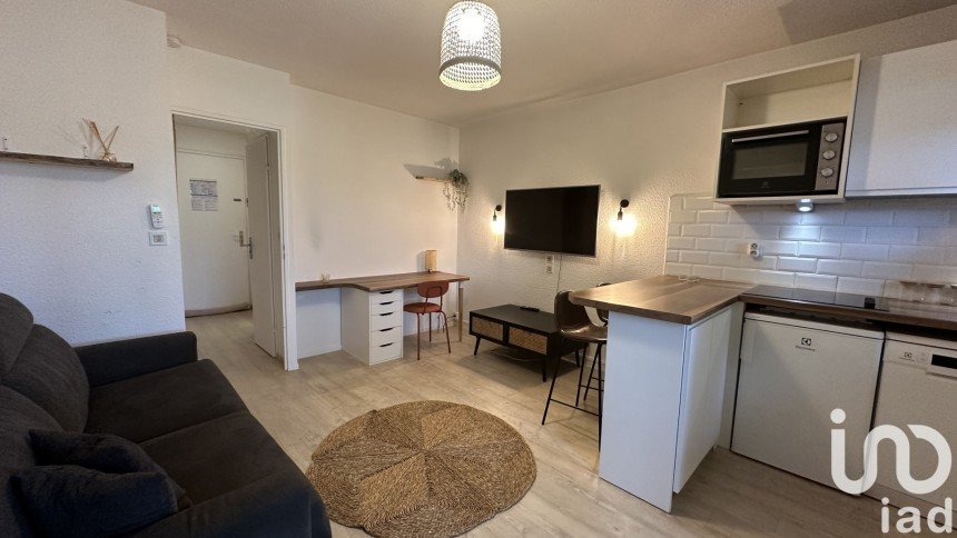 Appartement 1 pièce de 26 m² à Saint-Raphaël (83700)