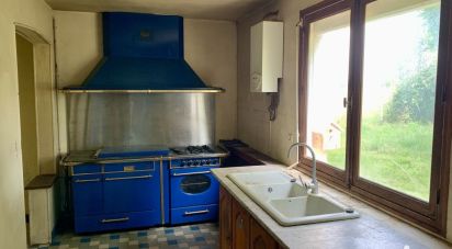 House 7 rooms of 140 m² in Fouchères (89150)