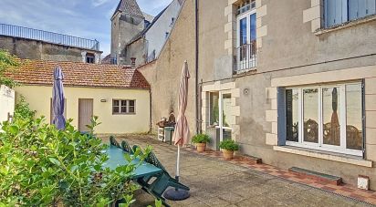 Maison traditionnelle 10 pièces de 270 m² à Bonny-sur-Loire (45420)