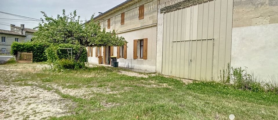 Maison traditionnelle 3 pièces de 79 m² à Les Artigues-de-Lussac (33570)