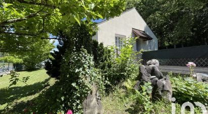 Maison traditionnelle 5 pièces de 90 m² à Poligny (77167)