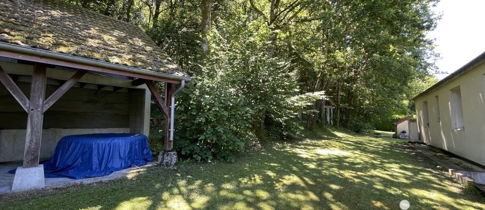 Maison traditionnelle 5 pièces de 90 m² à Poligny (77167)