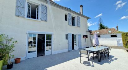 House 5 rooms of 157 m² in Orthez (64300)