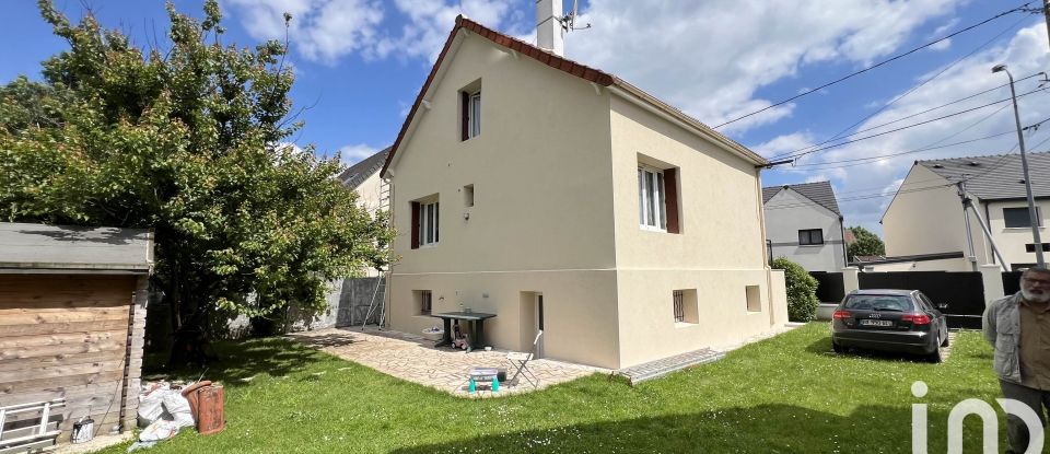 Maison 7 pièces de 150 m² à Pontault-Combault (77340)