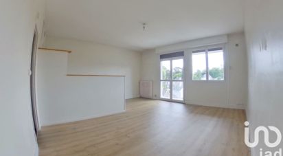 Apartment 2 rooms of 45 m² in Laval (53000)